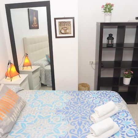 Habitacion Malaga Centro Luaran gambar