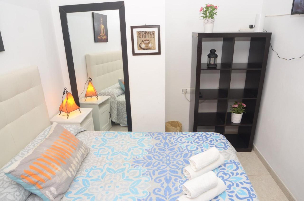 Habitacion Malaga Centro Luaran gambar