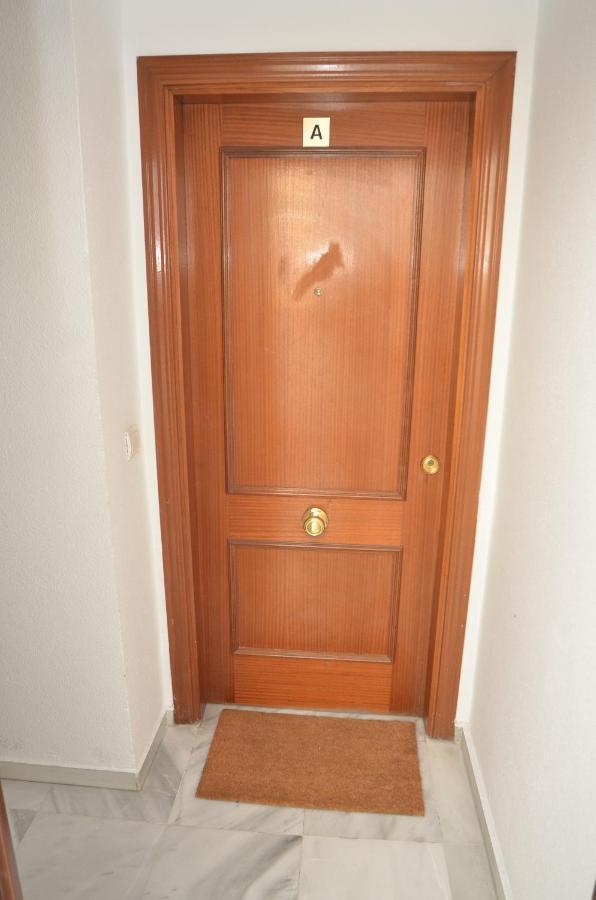 Habitacion Malaga Centro Luaran gambar